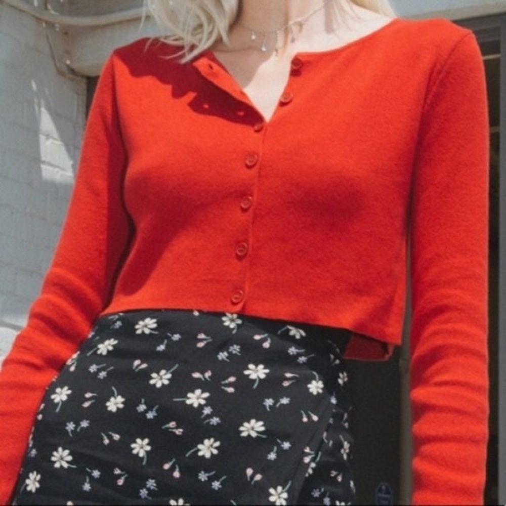 Brandy Melville long sleeve